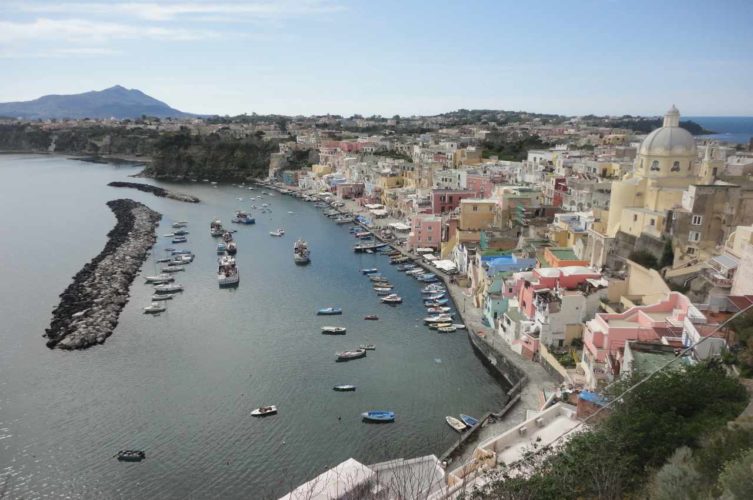 Marina di Corricella a Procida