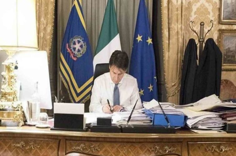 Conte firma nuovo Dpcm
