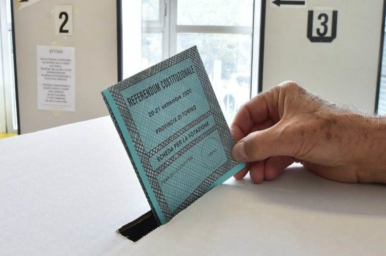 referendum vince il sì