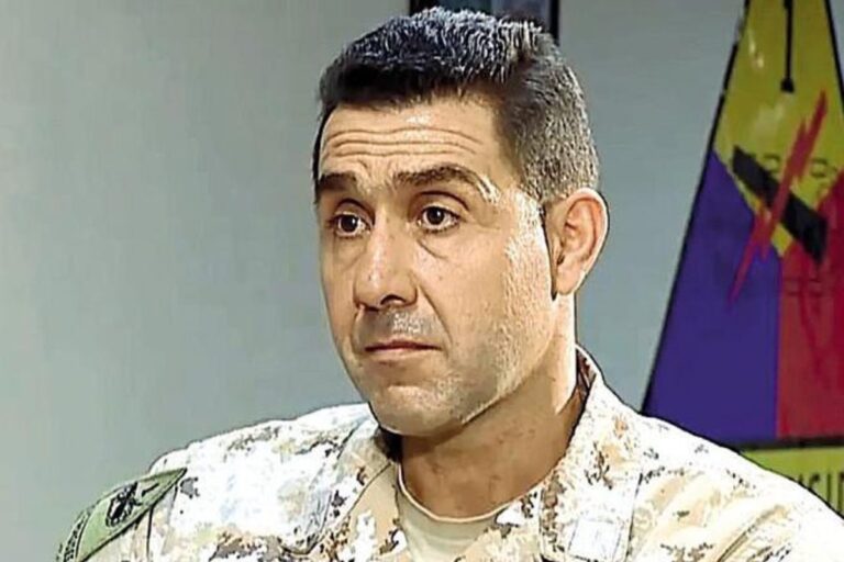 Il generale Vannacci rimosso dal comando per le frasi omofobe e sessiste