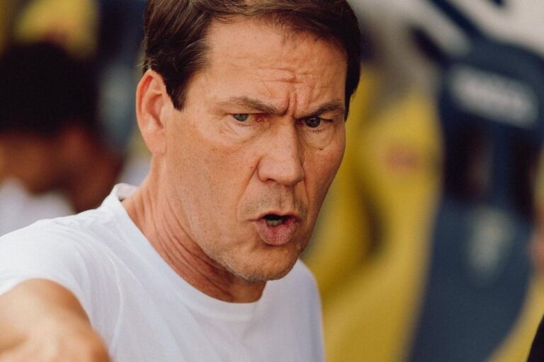 Napoli-Lazio 1-2, le pagelle del direttore: gli azzurri penalizzati da Garcia. Primo successo per Sarri – HIGHLIGHTS