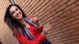 Chirurgia estetica: quando è troppo? Le esperienze di tre dive a La Volta Buona - VIDEO